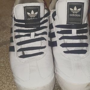 Used kindly, men's white STAN SMITH ADIDAS